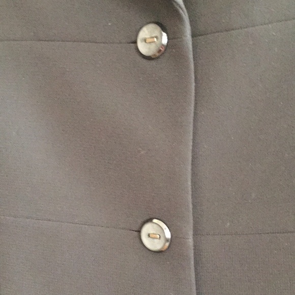 Tahari like new black jacket. Black. Sz 6 - Picture 2 of 5